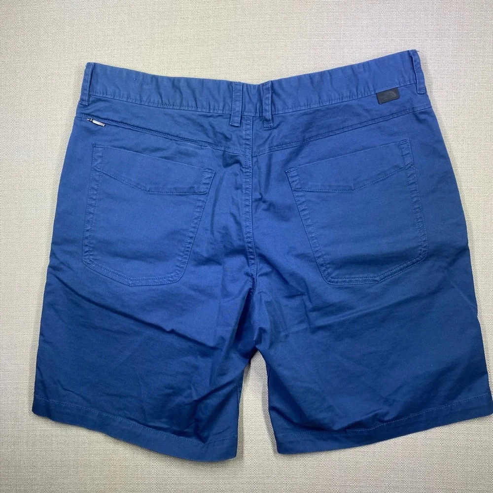 The North Face Mens Blue Chino Shorts Size 36 Regular Flat Front Cotton Twill